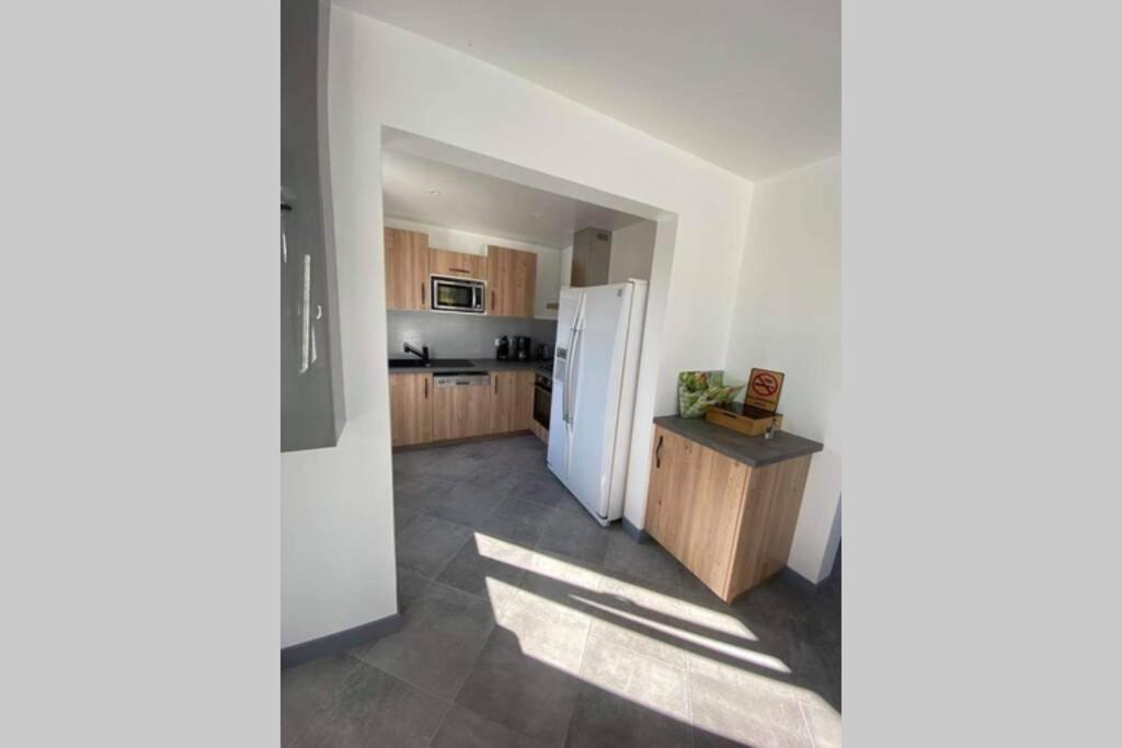 Maison De 2 A 8 Personnes 5 Chambres Portbail Exteriör bild