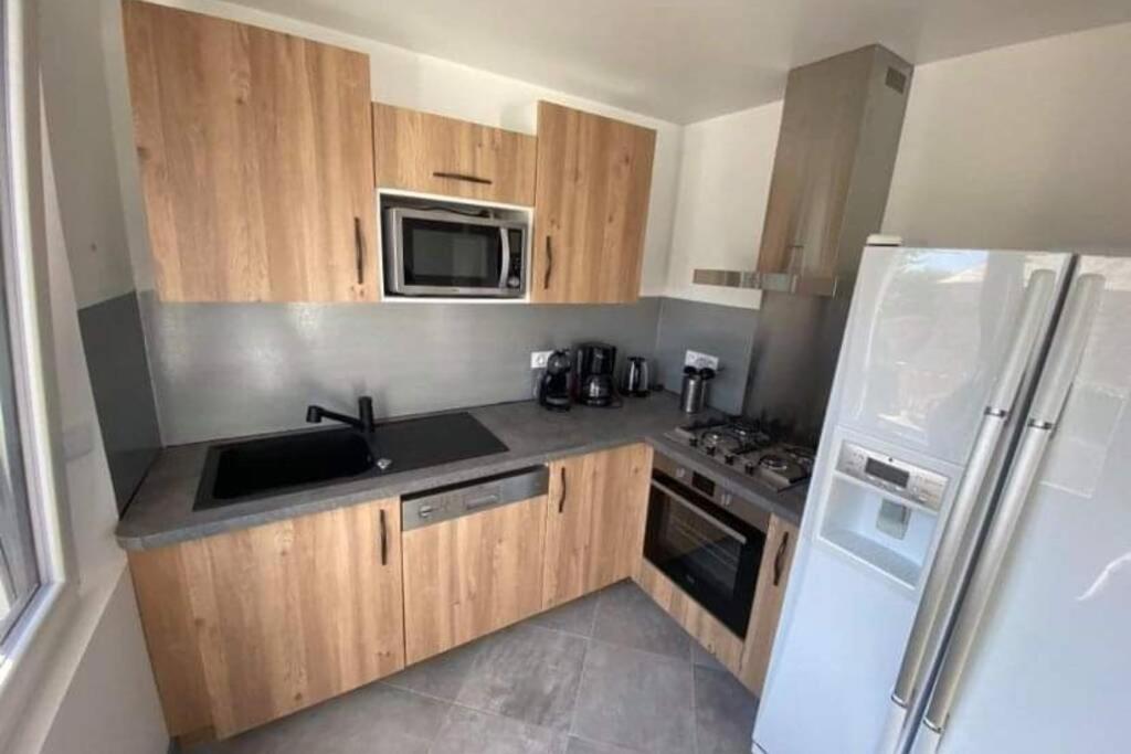 Maison De 2 A 8 Personnes 5 Chambres Portbail Exteriör bild