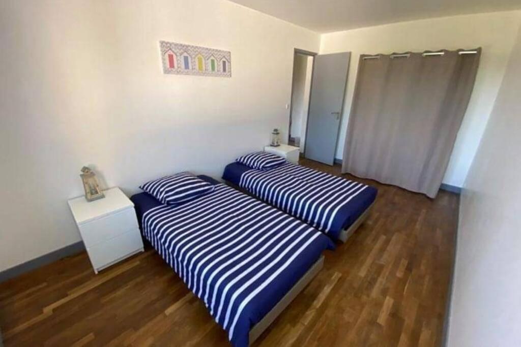 Maison De 2 A 8 Personnes 5 Chambres Portbail Exteriör bild